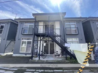 石垣アパート2号棟(イシガキアパートニゴウトウ)【2階】の外観